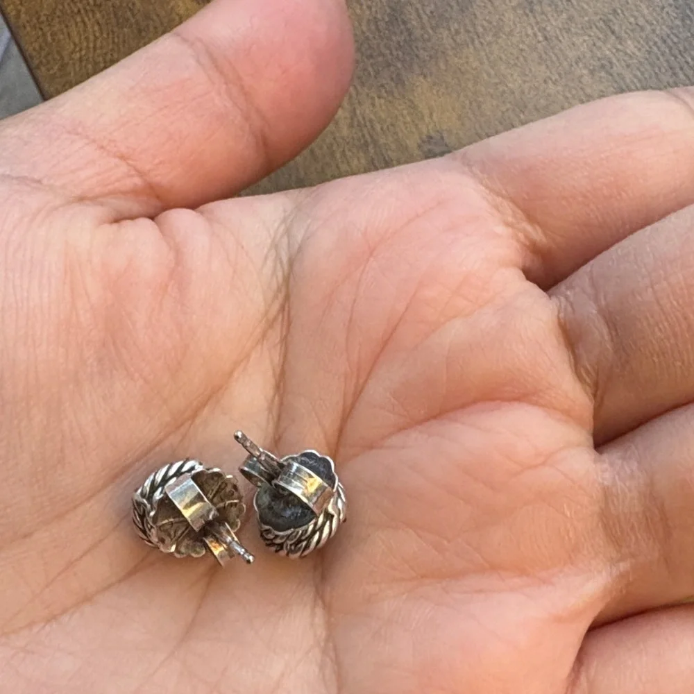 David Yurman Ring and Earring Set with Blue Stones - Picture 9 of 13